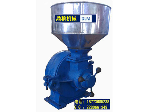 30型磨片式粉碎機、磨粉機磨粉機，磨片式，產(chǎn)量達(dá)1000公斤時,粗細(xì)可調(diào)